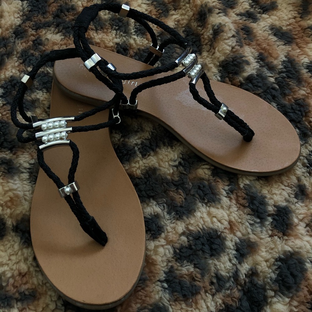 Madden Girl Flexii Flat Sandal
